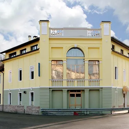 Al Ponte Della Vittoria Hotel