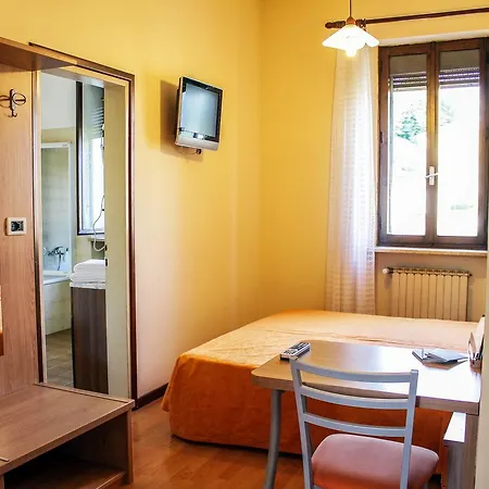 Al Ponte Della Vittoria Hotel 3*